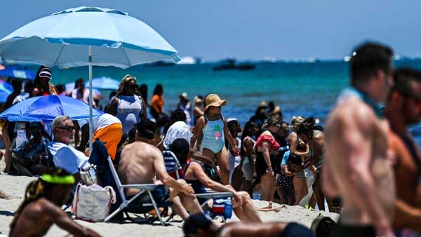 US hits six-month high in new daily cases US hits six-month high in new daily cases