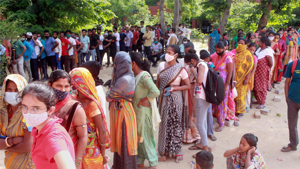 With 88.13 lakh, India achieves highest ever COVID-19 vaccination in single day With 88.13 lakh, India achieves highest ever COVID-19 vaccination in single day