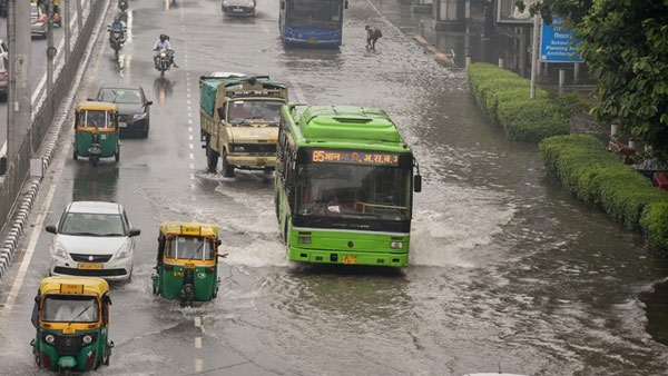 Heavy rains in Delhi leave part of airport, several areas of city waterlogged Heavy rains in Delhi leave part of airport, several areas of city waterlogged