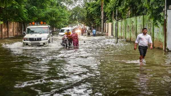 Schools, colleges in Uttar Pradesh to remain shut on Friday, Saturday in view of heavy rains Schools, colleges in Uttar Pradesh to remain shut on Friday, Saturday in view of heavy rains