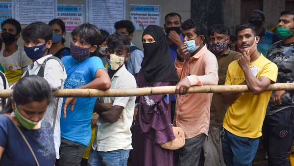 Over 79.58 crore COVID-19 vaccine doses provided to states, UTs, says Centre Over 79.58 crore COVID-19 vaccine doses provided to states, UTs, says Centre
