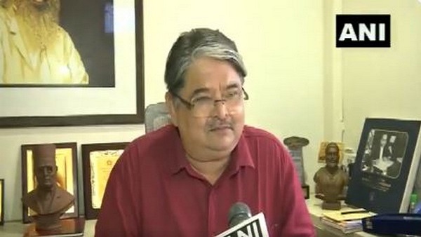 India has over 5,000 years of history, cant consider Gandhi as father of nation: Savarkars grandson India has over 5,000 years of history, cant consider Gandhi as father of nation: Savarkars grandson