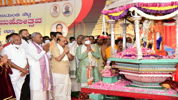 Mysuru Dasara begins with religious fervour Mysuru Dasara begins with religious fervour