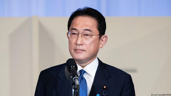Japan’s prime minister dissolves the lower house of parliament, paving the way for Oct. 31 national elections Japan’s prime minister dissolves the lower house of parliament, paving the way for Oct. 31 national elections