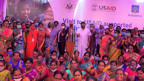 U.S. Consul General Judith Ravin Visits USAID Project Sites in Madurai U.S. Consul General Judith Ravin Visits USAID Project Sites in Madurai