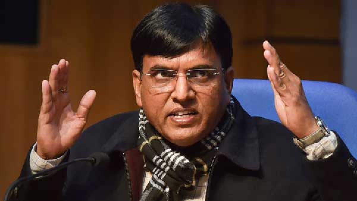 Mandaviya to hold meeting with state health ministers to discuss Covid vaccination, health scheme Mandaviya to hold meeting with state health ministers to discuss Covid vaccination, health scheme