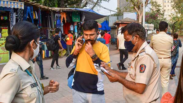 BMC collects Rs 77.37 crore from over 37 lakh errant citizens for not wearing mask BMC collects Rs 77.37 crore from over 37 lakh errant citizens for not wearing mask