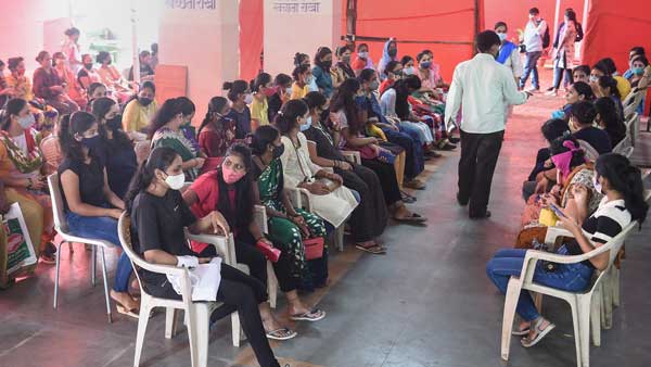 India will soon cross the 100 crore vaccination mark says PM Modi India will soon cross the 100 crore vaccination mark says PM Modi