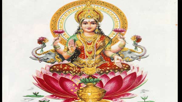 Diwali 2021: Benefits of Lakshmi Pooja Diwali 2021: Benefits of Lakshmi Pooja