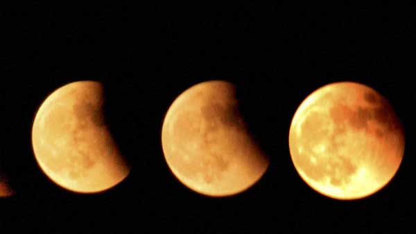 Lunar eclipse of November 19: Where in India will it be visible? Lunar eclipse of November 19: Where in India will it be visible?