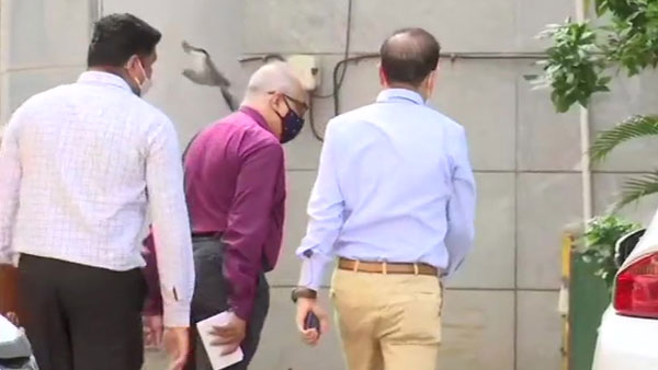 No protection, no hearing until we know where you are, SC tells Param Bir Singh No protection, no hearing until we know where you are, SC tells Param Bir Singh