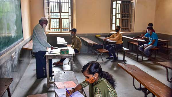 West Bengal Class 10, 12 exams to be held in offline mode in March, April West Bengal Class 10, 12 exams to be held in offline mode in March, April