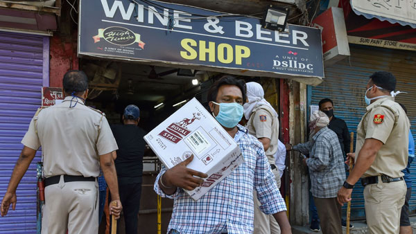 MP liquor shops offer 10% discount for those taking second jab of COVID-19 MP liquor shops offer 10% discount for those taking second jab of COVID-19