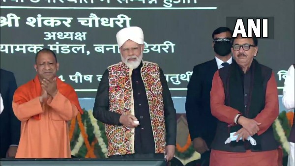PM Modi inaugurates 22 developmental projects worth over Rs 870 crores in Varanasi PM Modi inaugurates 22 developmental projects worth over Rs 870 crores in Varanasi