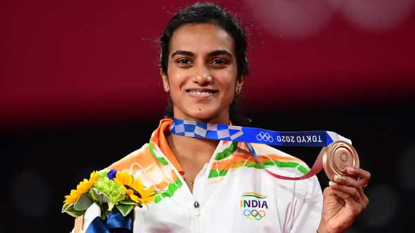'Sensational' Sindhu beats He Bing Jiao to clinch bronze in Toyko Olympics