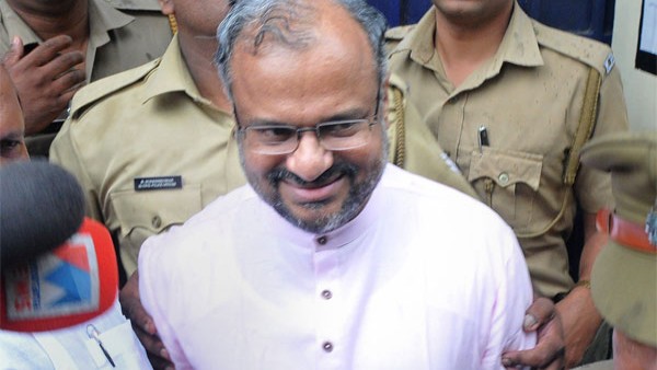 2018 Nun rape case: Former Bishop Franco Mulakkal Acquitted By Kottayam Court 2018 Nun rape case: Former Bishop Franco Mulakkal Acquitted By Kottayam Court