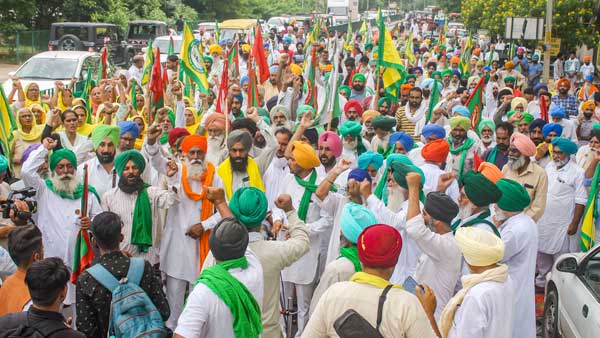 Battleground Uttar Pradesh: Left in the lurch, Lakhimpur Kheri farmers to use NOTA option Battleground Uttar Pradesh: Left in the lurch, Lakhimpur Kheri farmers to use NOTA option