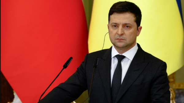 Ukraine official: Zelenskyy meets top-level US delegation Ukraine official: Zelenskyy meets top-level US delegation