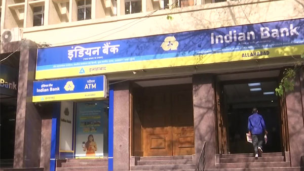Bharat Bandh: Banking sector partially hit Bharat Bandh: Banking sector partially hit
