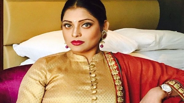 Bengali actor arrested for allegedly stealing purses Bengali actor arrested for allegedly stealing purses