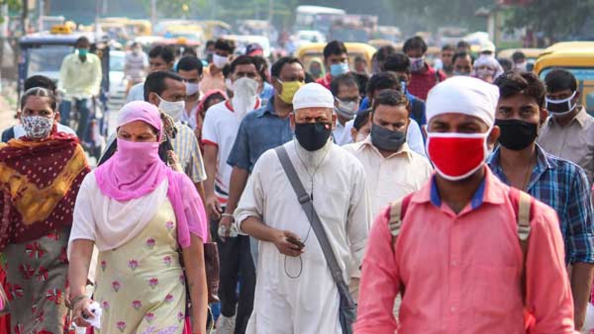 Fourth wave scare? Delhi sees 517 fresh Covid-19 cases, positivity rate now at 4.21 per cent Fourth wave scare? Delhi sees 517 fresh Covid-19 cases, positivity rate now at 4.21 per cent