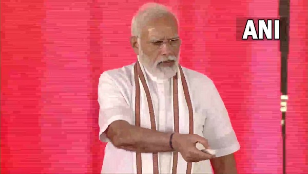 PM Modi launches Banihal-Qazigund Road Tunnel in J&K PM Modi launches Banihal-Qazigund Road Tunnel in J&K
