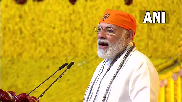 Guru Tegh Bahadur stood like a rock in front of Aurangzebs thinking: PM Modi Guru Tegh Bahadur stood like a rock in front of Aurangzebs thinking: PM Modi