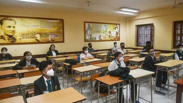 Heatwave more acute in other states, but why Bengal has longer summer vacations: Minister Heatwave more acute in other states, but why Bengal has longer summer vacations: Minister