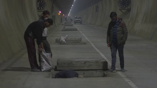 Banihal Qazigund Road Tunnel: Inauguration Date, Route Map, Distance ...