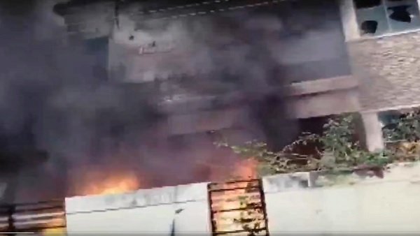 Andhra: Violence over renaming a district; ministers house set on fire Andhra: Violence over renaming a district; ministers house set on fire