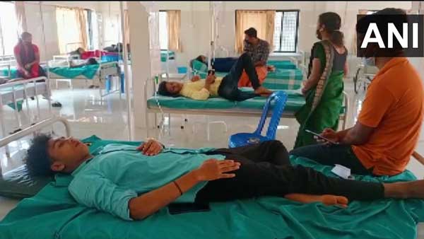Kerala: 16-year-old girl dies of food poisoning after eating Shawarma; 18 hospitalised Kerala: 16-year-old girl dies of food poisoning after eating Shawarma; 18 hospitalised