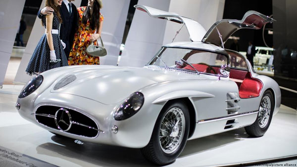 Mercedes Coupe sells for €135 million at auction Mercedes Coupe sells for €135 million at auction