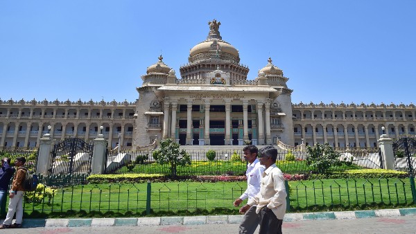 Karnataka secretariat employees call for bandh today, govt calls it illegal Karnataka secretariat employees call for bandh today, govt calls it illegal
