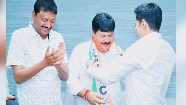Arjun Singh returns to Trinamool Arjun Singh returns to Trinamool