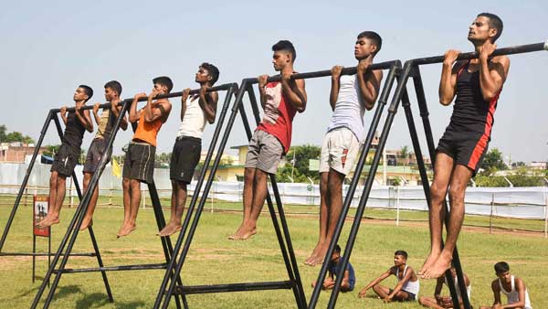Agnipath scheme: 10th pass soldiers to get 12th certificates through NIOS Agnipath scheme: 10th pass soldiers to get 12th certificates through NIOS