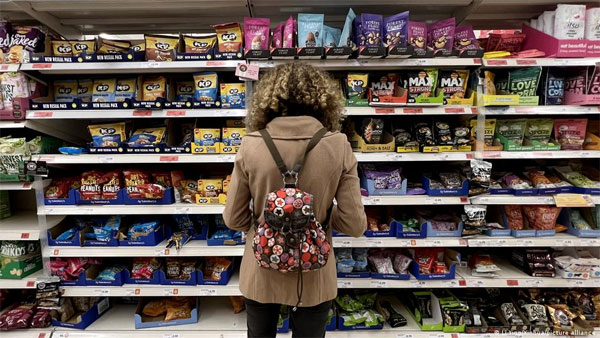 Whats stopping the switch to a climate-friendly diet? Whats stopping the switch to a climate-friendly diet?
