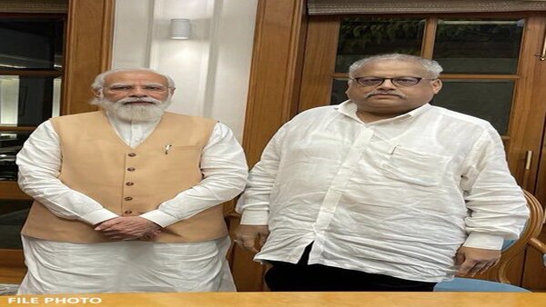 Rakesh Jhunjhunwalas death: Condolences pour in over the death of Indias Warren Buffett Rakesh Jhunjhunwalas death: Condolences pour in over the death of Indias Warren Buffett