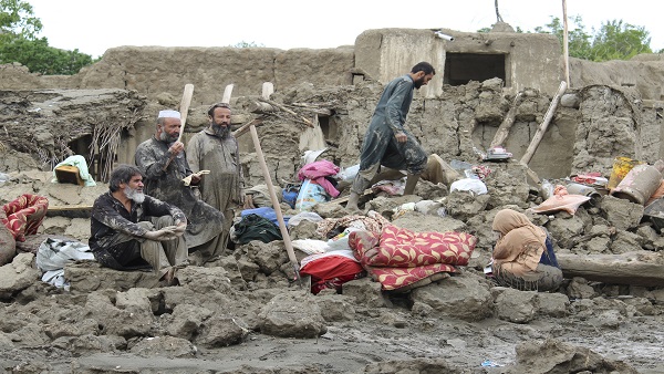 Flash fooding kills dozens in Afghanistan, Pakistan Flash fooding kills dozens in Afghanistan, Pakistan