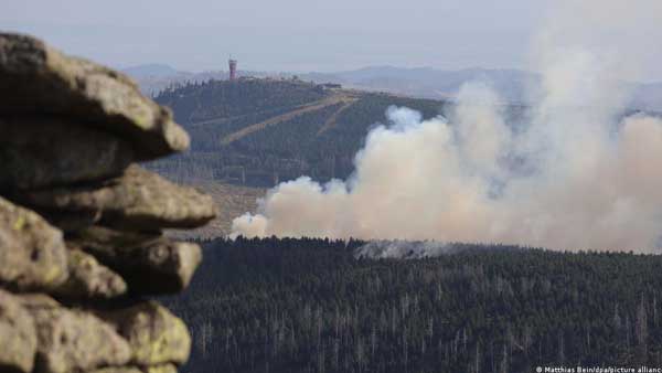 Forest fire breaks out at northern Germanys highest peak Forest fire breaks out at northern Germanys highest peak