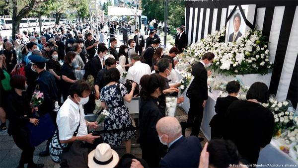 Japan holds state funeral for slain PM Shinzo Abe Japan holds state funeral for slain PM Shinzo Abe