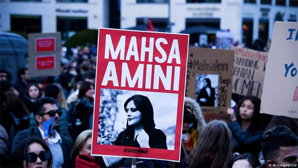 Iran: Deaths mount as protests continue Iran: Deaths mount as protests continue