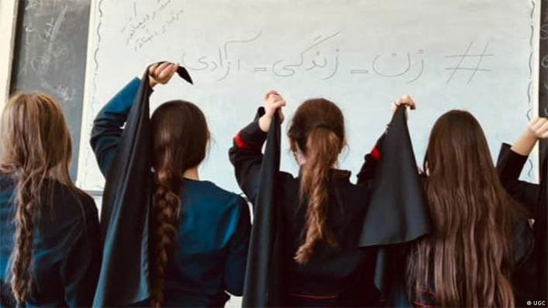 In Iran, men and women are equal only in torture In Iran, men and women are equal only in torture