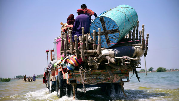 United Nations humanitarian agency is warning that about 5.7 million Pakistani flood survivors will face a serious food crisis in the next three months United Nations humanitarian agency is warning that about 5.7 million Pakistani flood survivors will face a serious food crisis in the next three months