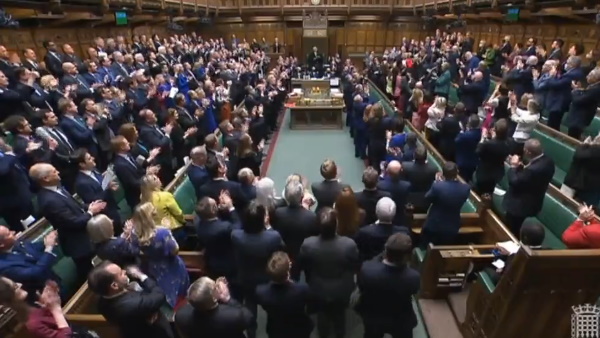 Prayers for peace and candles in UK Parliament to celebrate Diwali Prayers for peace and candles in UK Parliament to celebrate Diwali