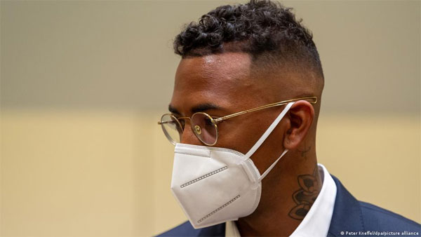 German footballer Boateng fined for assaulting ex-girlfriend German footballer Boateng fined for assaulting ex-girlfriend