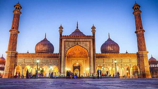Jama Masjid withdraws ban Jama Masjid withdraws ban