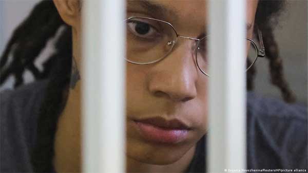 US Embassy officials visit Brittney Griner in Russian prison US Embassy officials visit Brittney Griner in Russian prison