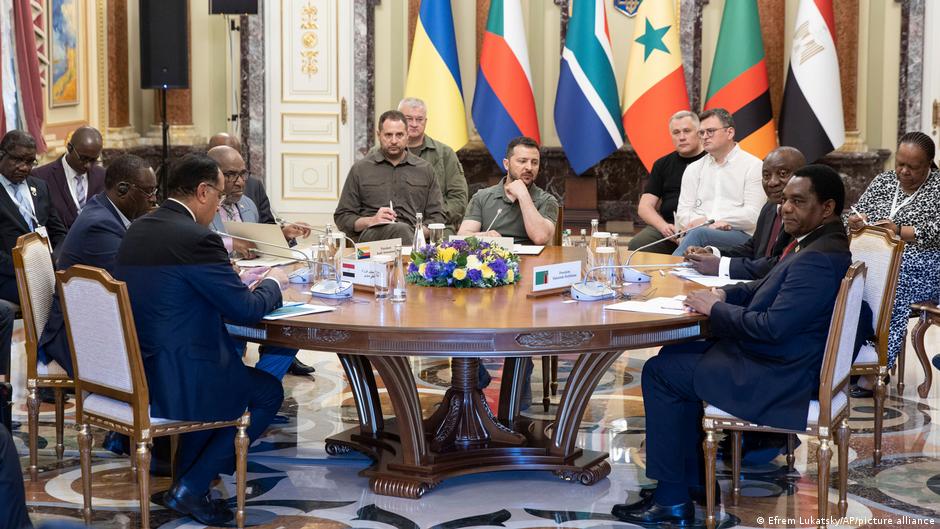 President Volodymyr Zelenskyy told African leaders that any peace negotiations were dependent on the full withdrawal of Russian forces from Ukraine President Volodymyr Zelenskyy told African leaders that any peace negotiations were dependent on the full withdrawal of Russian forces from Ukraine