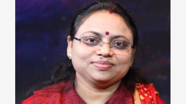 Who is Dr. Ritu Karidhal? The Inspiring 'Rocket Woman' Driving India's ...
