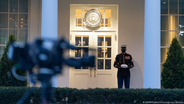 Cocaine discovery sparks White House evacuation Cocaine discovery sparks White House evacuation